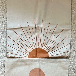 NEW: Set of 3 Abstract Boho zippered pillow covers 18x18